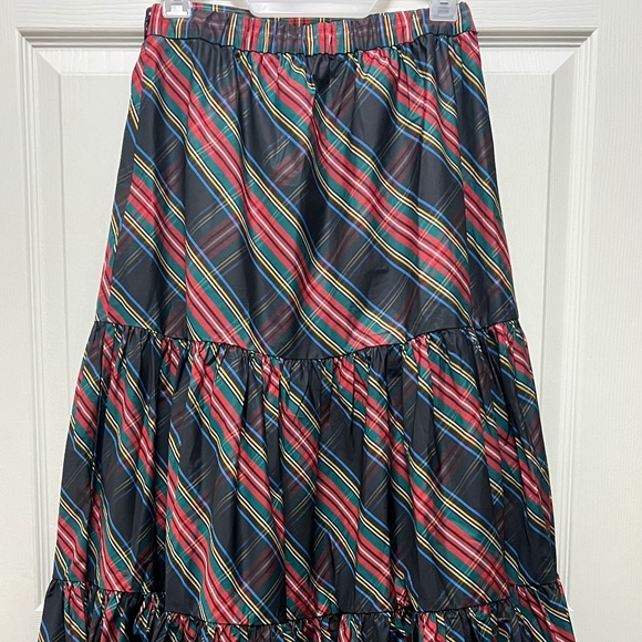 RARE NWT J. Crew Tiered Maxi Skirt in Black Stewart Tartan Taffeta - Size XS - Picture 6 of 15